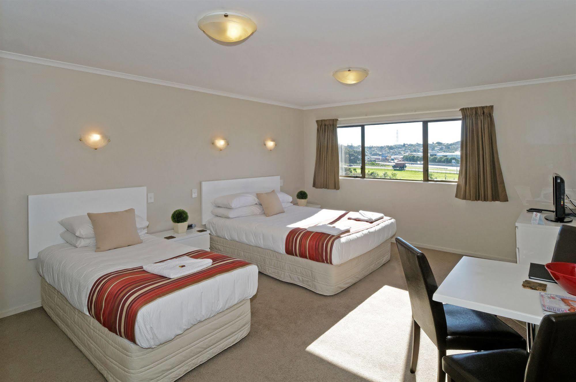 Airport Harbour Motel Auckland Bagian luar foto