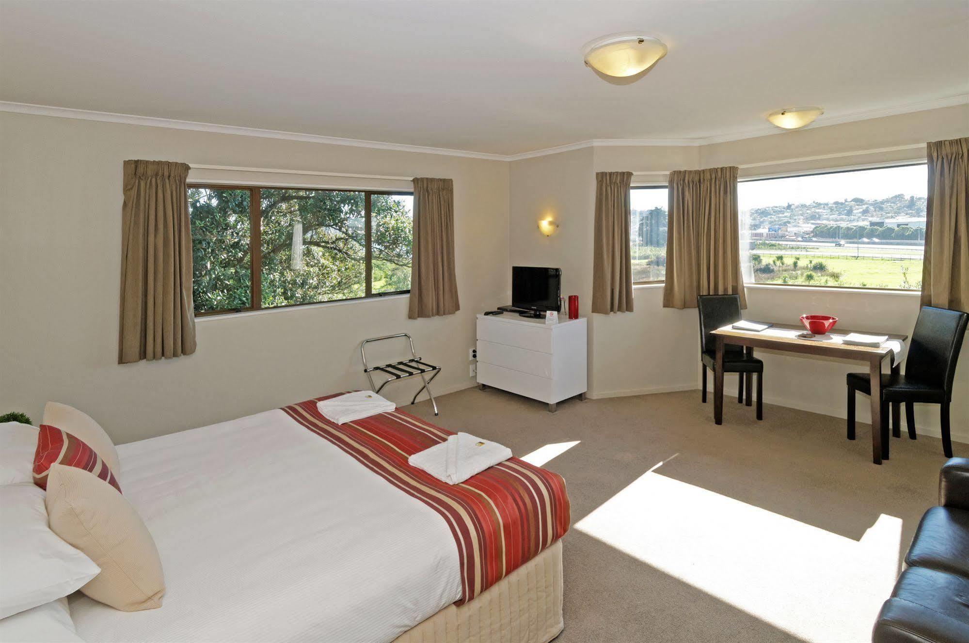 Airport Harbour Motel Auckland Bagian luar foto