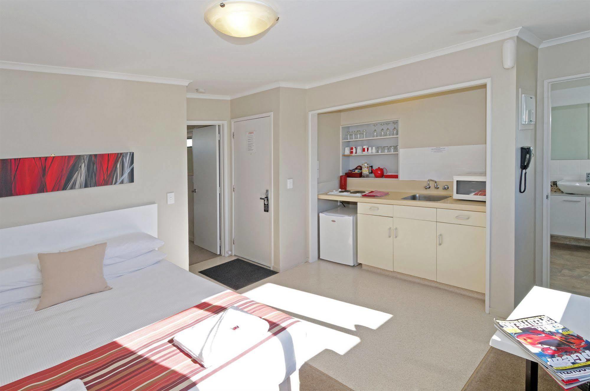 Airport Harbour Motel Auckland Bagian luar foto
